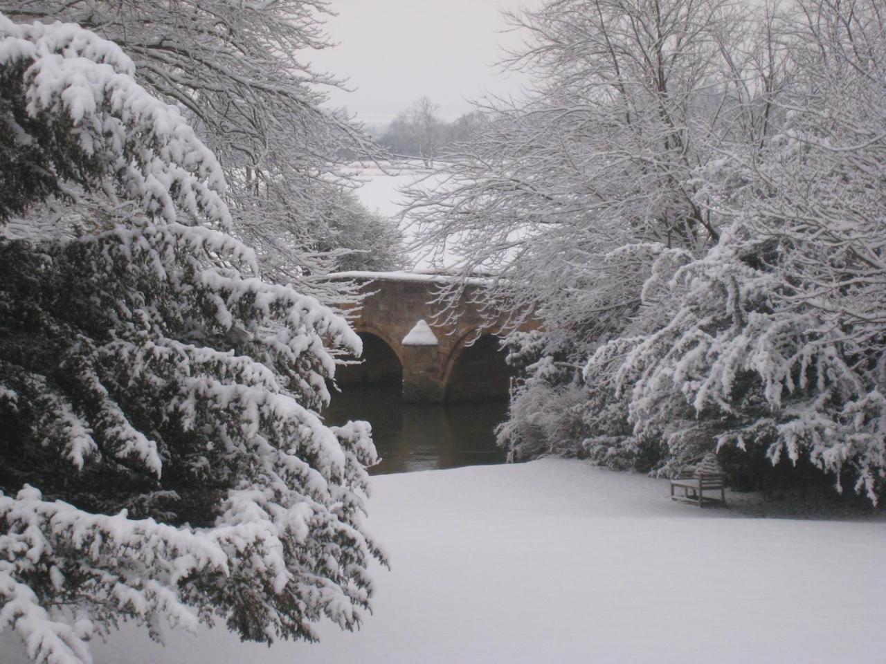 Castle Farm Guest House Peterborough Exterior foto