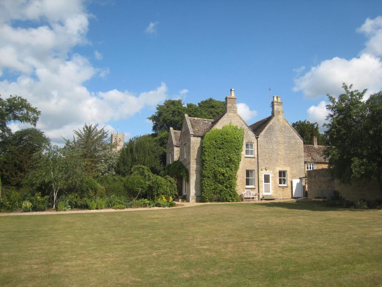 Castle Farm Guest House Peterborough Exterior foto